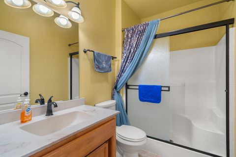 Tiny photo for 659 Blue Moon Drive, Central Point, OR 97502 (MLS # 220216902)