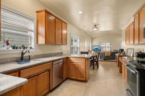 Tiny photo for 659 Blue Moon Drive, Central Point, OR 97502 (MLS # 220216902)