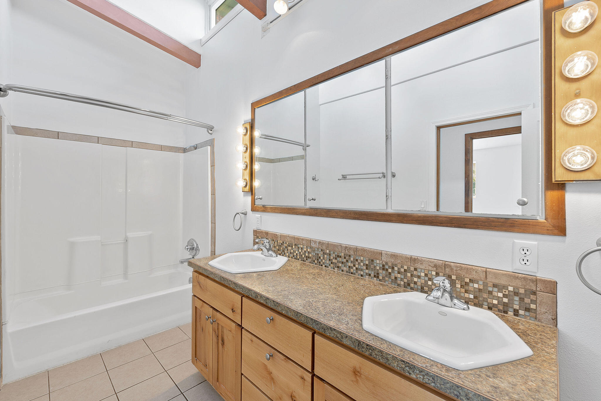 Willow Creek - Residential Income