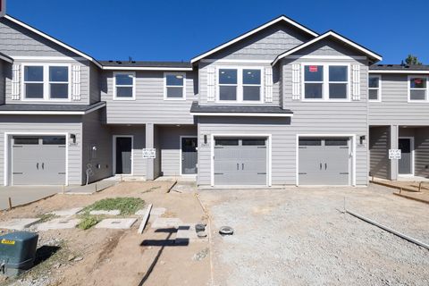20489 SE Bard Court 10 Bend OR 97702
