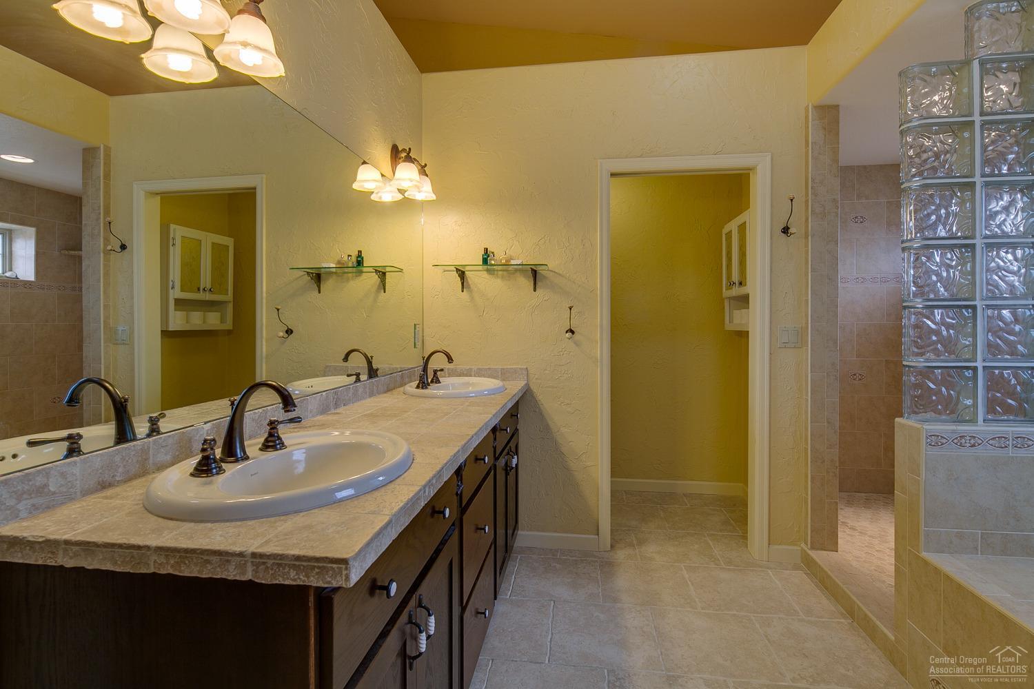 Cascade View Estates - Residential