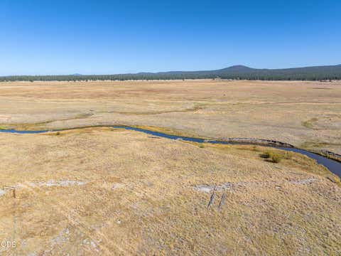 Tiny photo for 300 Road 49 Silverlake Highway, Chiloquin, OR 97624 (MLS # 220224864)