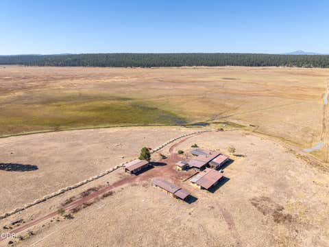 Tiny photo for 300 Road 49 Silverlake Highway, Chiloquin, OR 97624 (MLS # 220224864)
