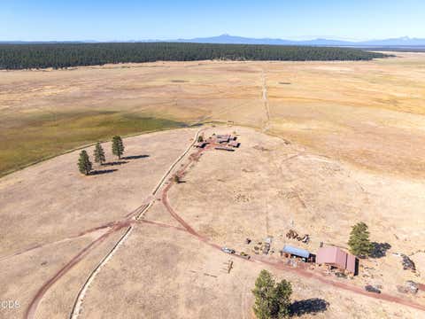 Tiny photo for 300 Road 49 Silverlake Highway, Chiloquin, OR 97624 (MLS # 220224864)