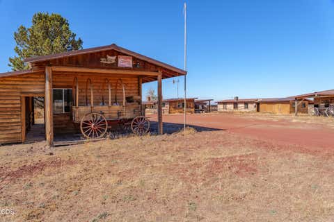 Tiny photo for 300 Road 49 Silverlake Highway, Chiloquin, OR 97624 (MLS # 220224864)