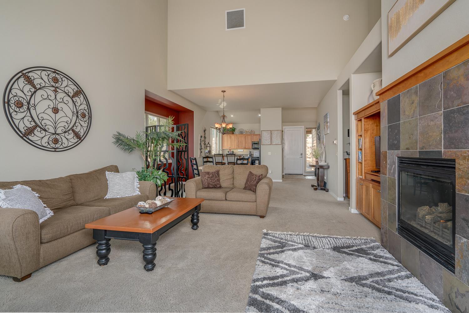 Eagle Crest - Residential