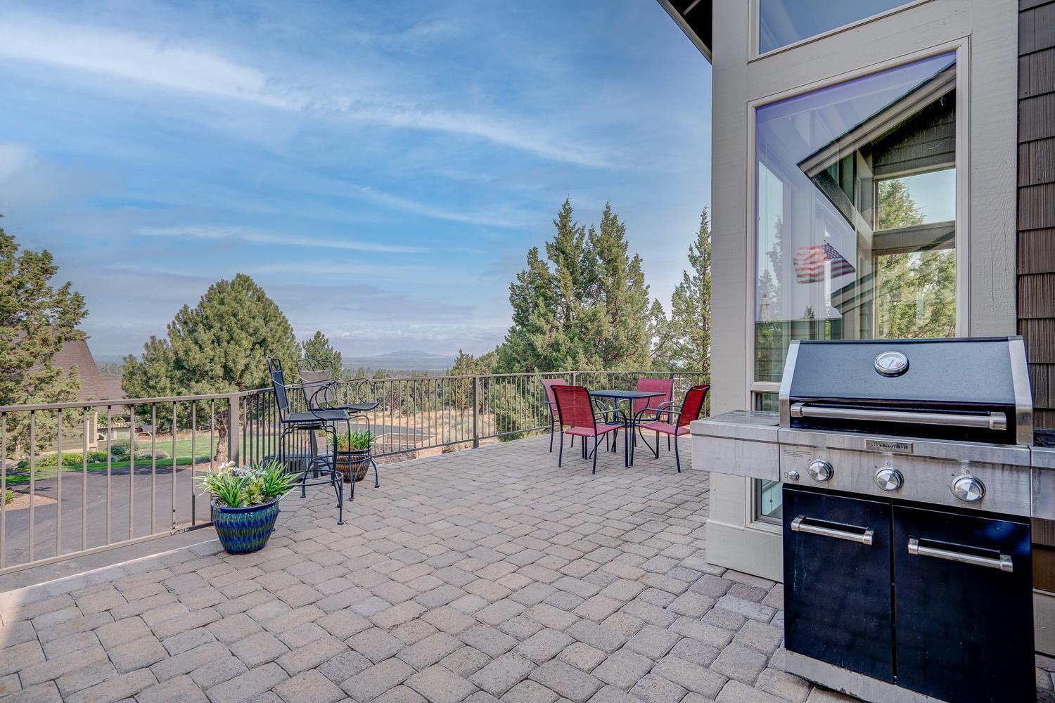 Eagle Crest - Residential