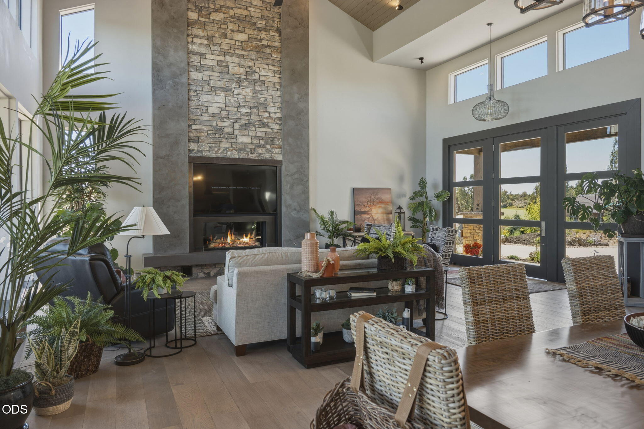 22936 Ghost Tree Lane