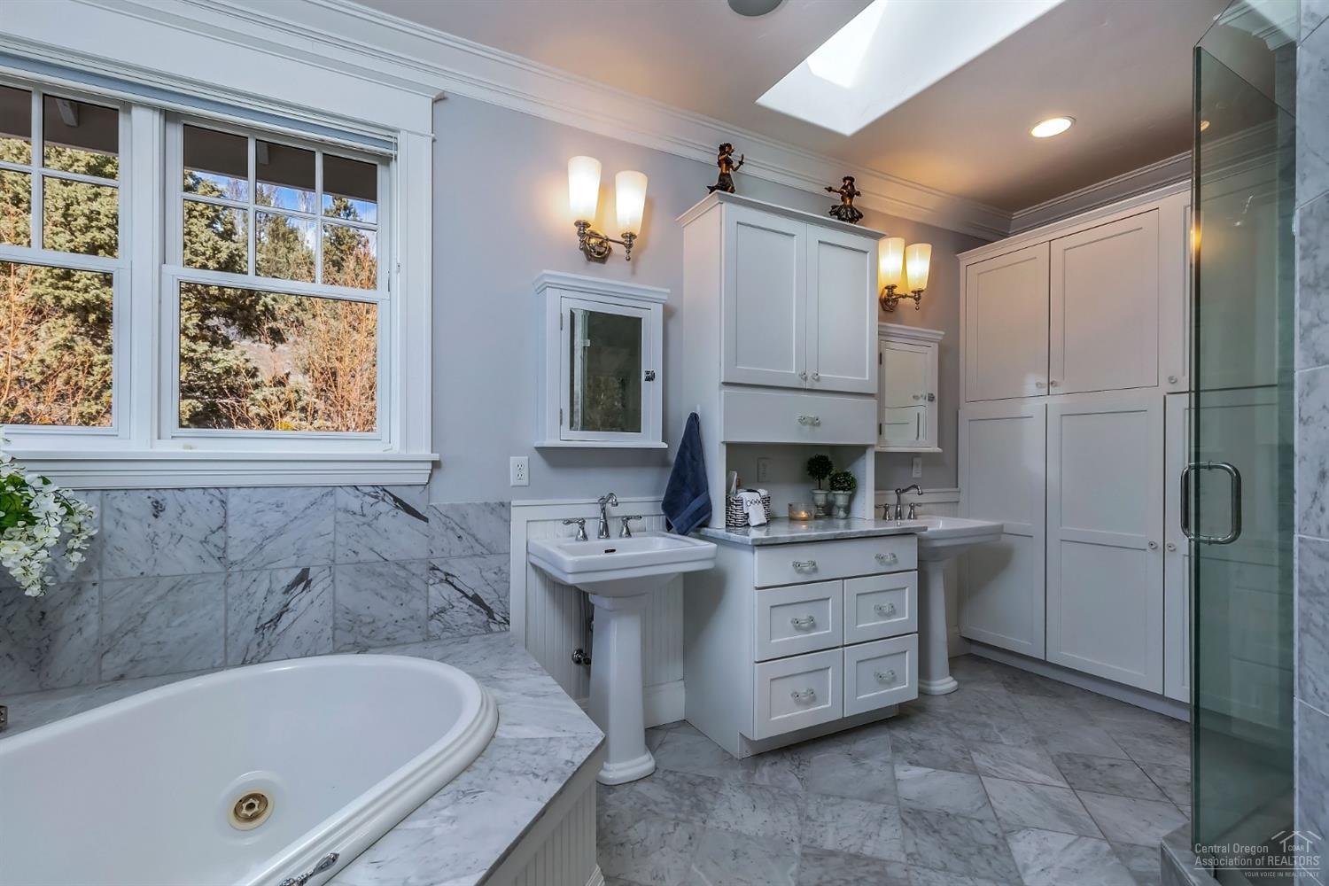 Awbrey Butte - Residential