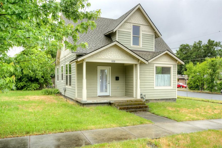 Move-In Ready! Cute two-story home on corner lot. There are two bedrooms on the main floor (neither of which have closets) and two bedrooms plus a bonus room upstairs. The interior has been freshly painted. New carpet and new vinyl in bathroom, and newer laminate flooring. Because of where the house is positioned on the lot, there is plenty of yard space for gardening, as well as off-street parking.