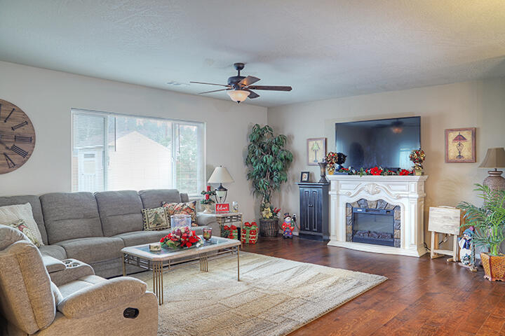 Maurer Meadows - Residential