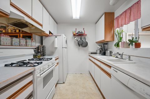 Tiny photo for 2150 SW Canyon Drive, Redmond, OR 97756 (MLS # 220214405)