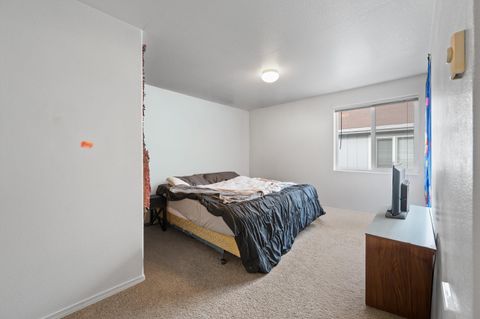 Tiny photo for 2150 SW Canyon Drive, Redmond, OR 97756 (MLS # 220214405)