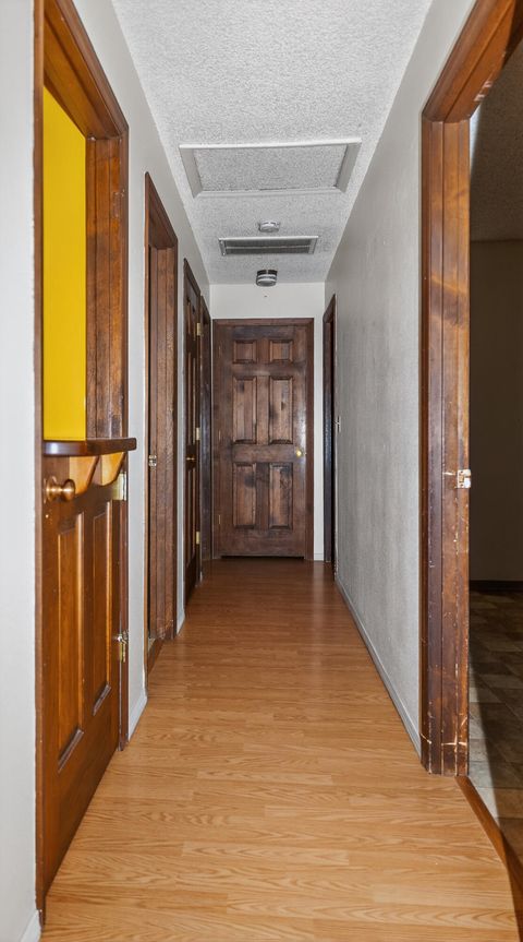 Tiny photo for 450 Fulton Street, Klamath Falls, OR 97601 (MLS # 220215729)