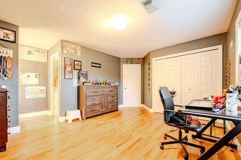 Tiny photo for 3487 Greystone Court, Medford, OR 97504 (MLS # 220211491)