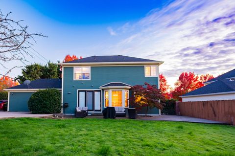 Tiny photo for 3487 Greystone Court, Medford, OR 97504 (MLS # 220211491)