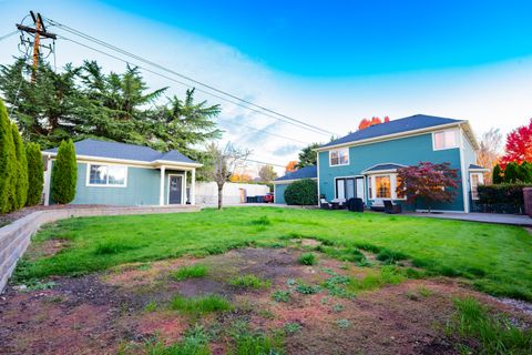 Tiny photo for 3487 Greystone Court, Medford, OR 97504 (MLS # 220211491)