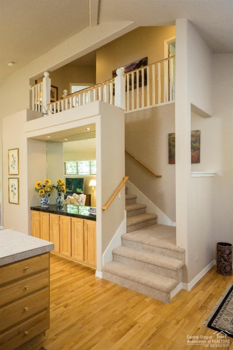 Broken Top - Residential