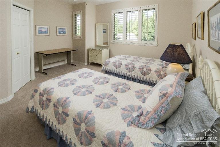 Broken Top - Residential