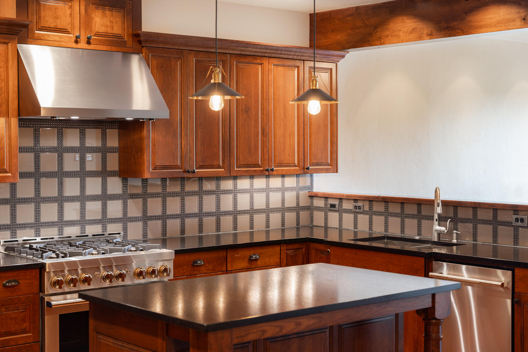 Deschutes Landing - Residential