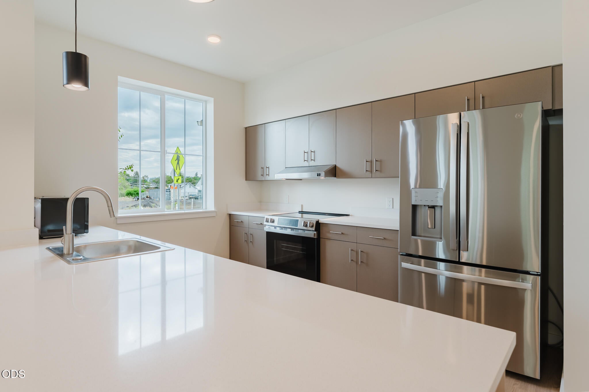 155 NW 17th Street 100