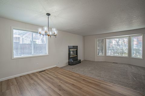 Tiny photo for 3037 Jenero Court, Medford, OR 97504 (MLS # 220212055)