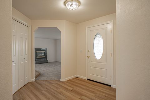 Tiny photo for 3037 Jenero Court, Medford, OR 97504 (MLS # 220212055)