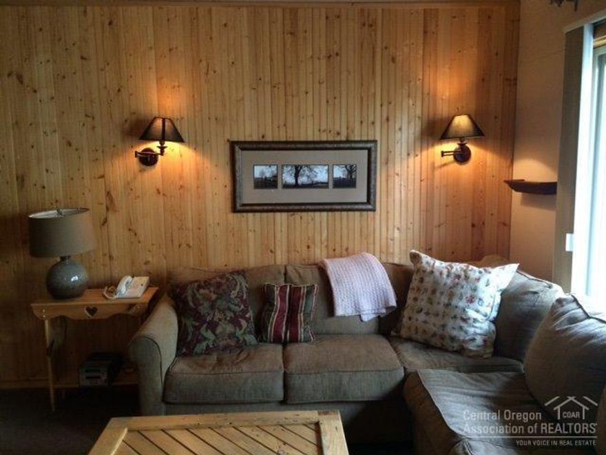 Ski House II with loft. Remodeled, furnished and freshly painted. Kitchen has solid slab granite, custom cabinetry, black appliances. Open concept living area w/ gas fireplace and flat screen TV, vaulted ceiling. Main level master bath has granite counter and tiled tub/shower. Free standing A/C unit. Amenities include: clubhouse, pool, hot tubs, tennis courts, direct access to Deschutes River Trail, downtown, Old Mill Dist.