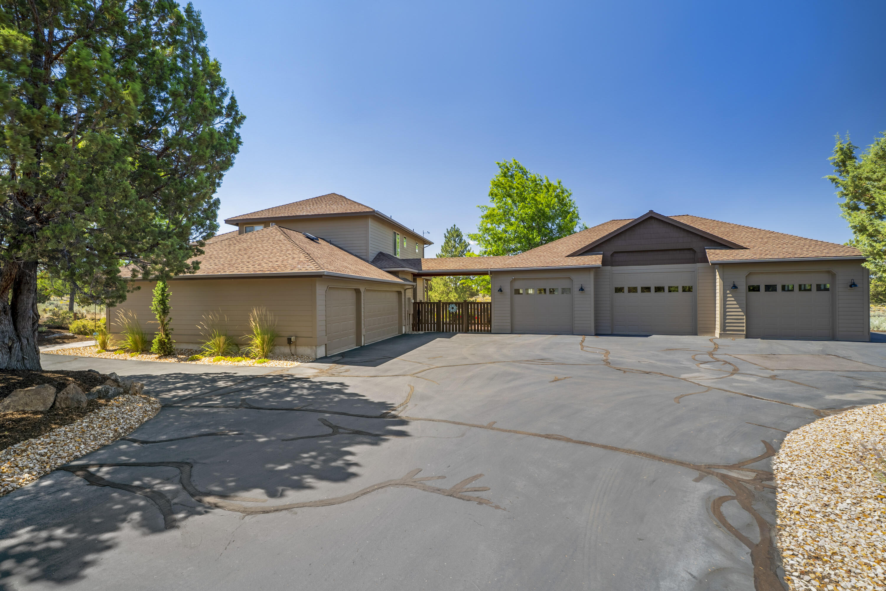 61275 Lane Knolls Court