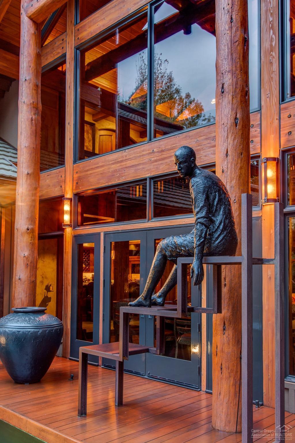 Broken Top - Residential