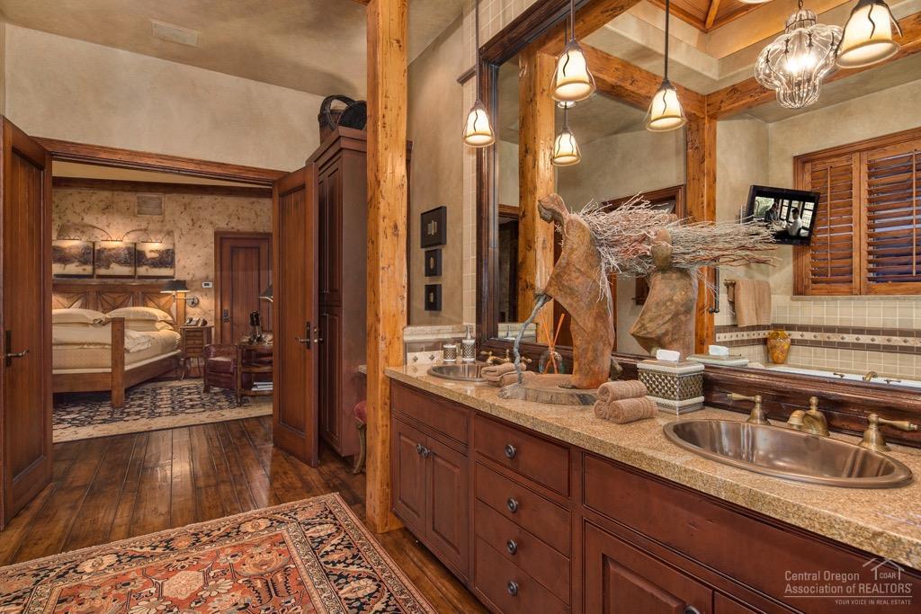 Broken Top - Residential