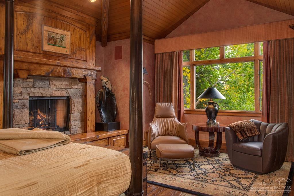 Broken Top - Residential