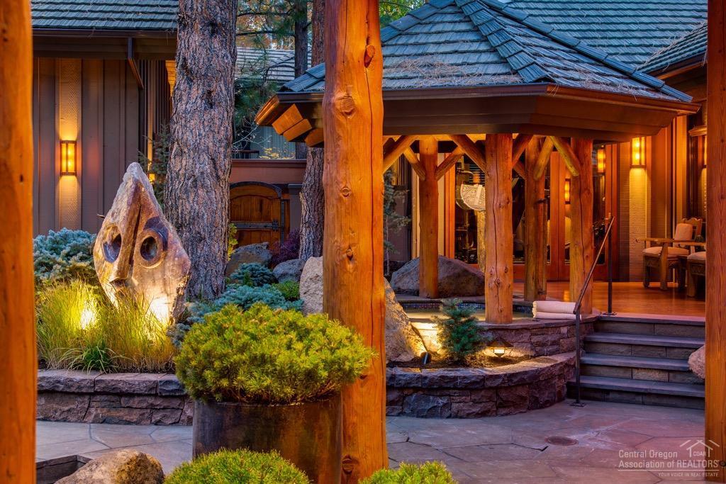 Broken Top - Residential