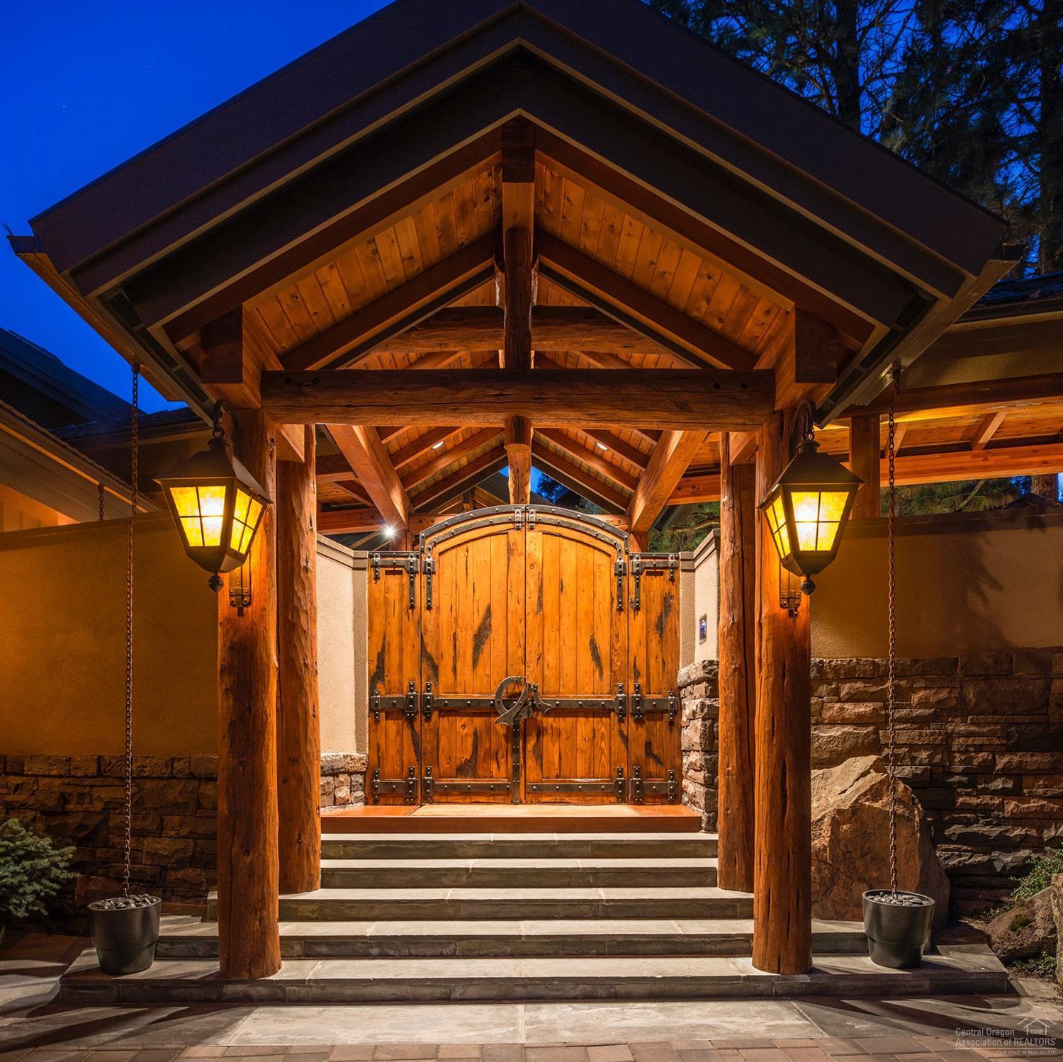 Broken Top - Residential