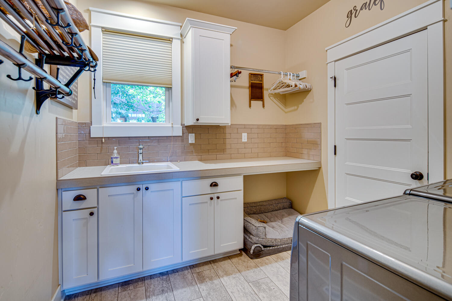 Pine Meadow Vill - Residential