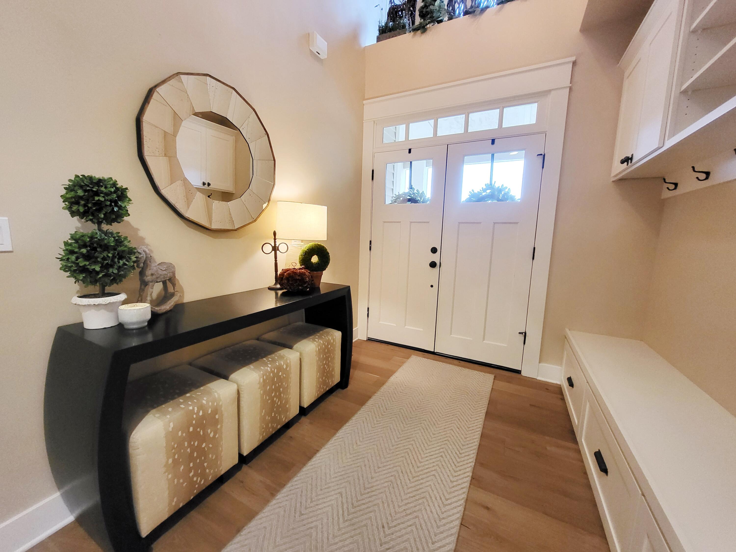 Pine Meadow Vill - Residential