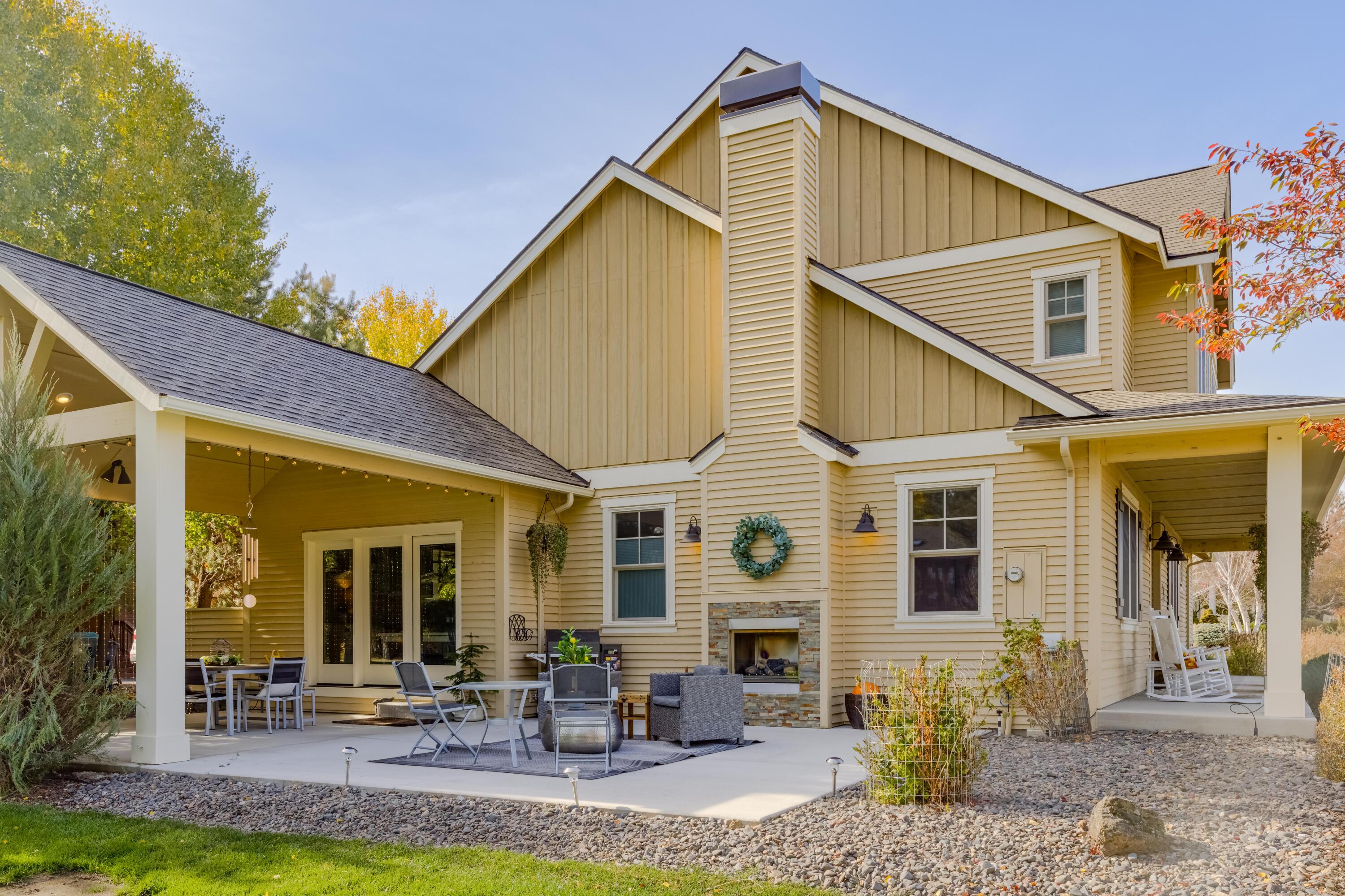 Pine Meadow Vill - Residential