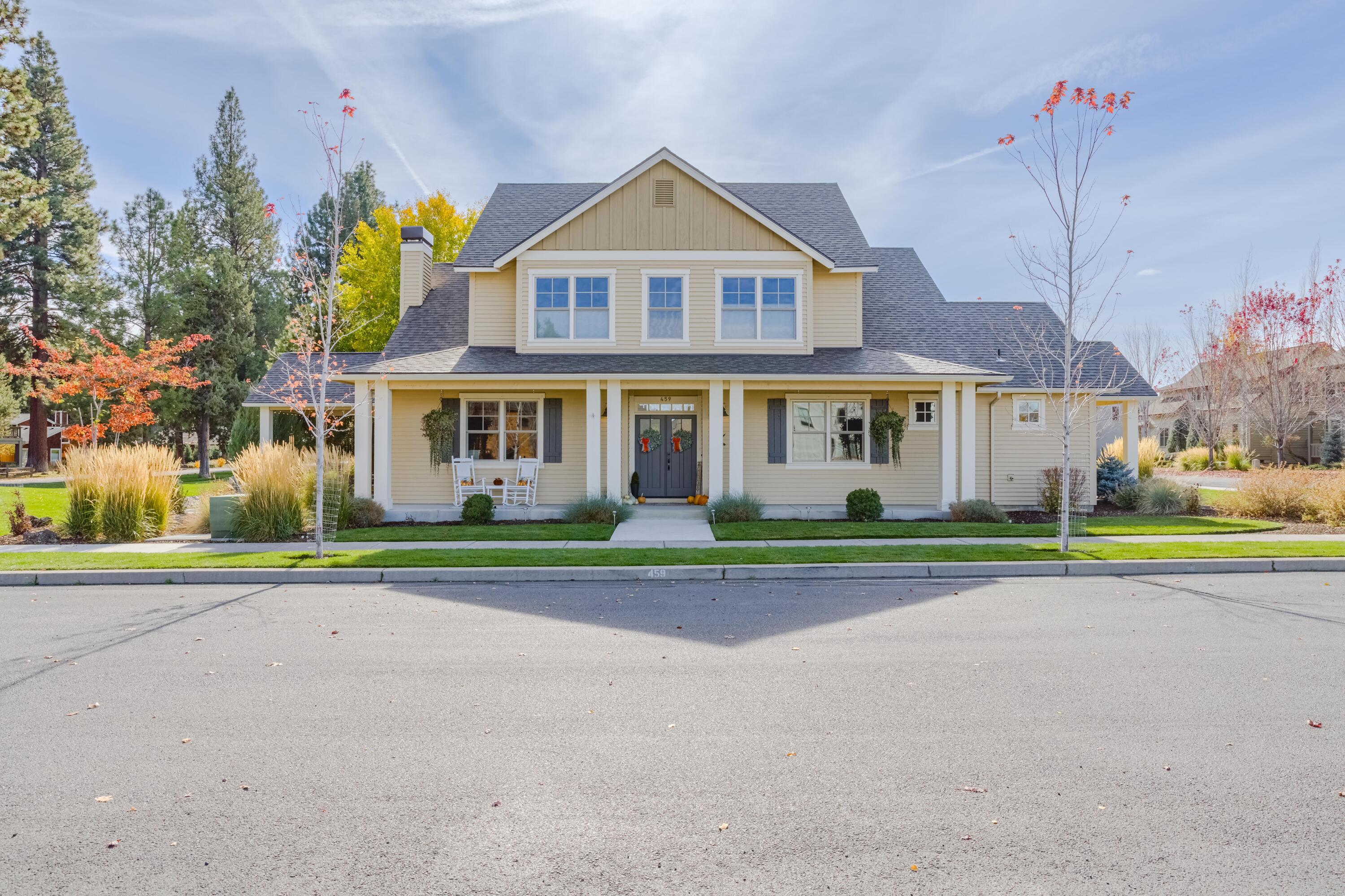 Pine Meadow Vill - Residential