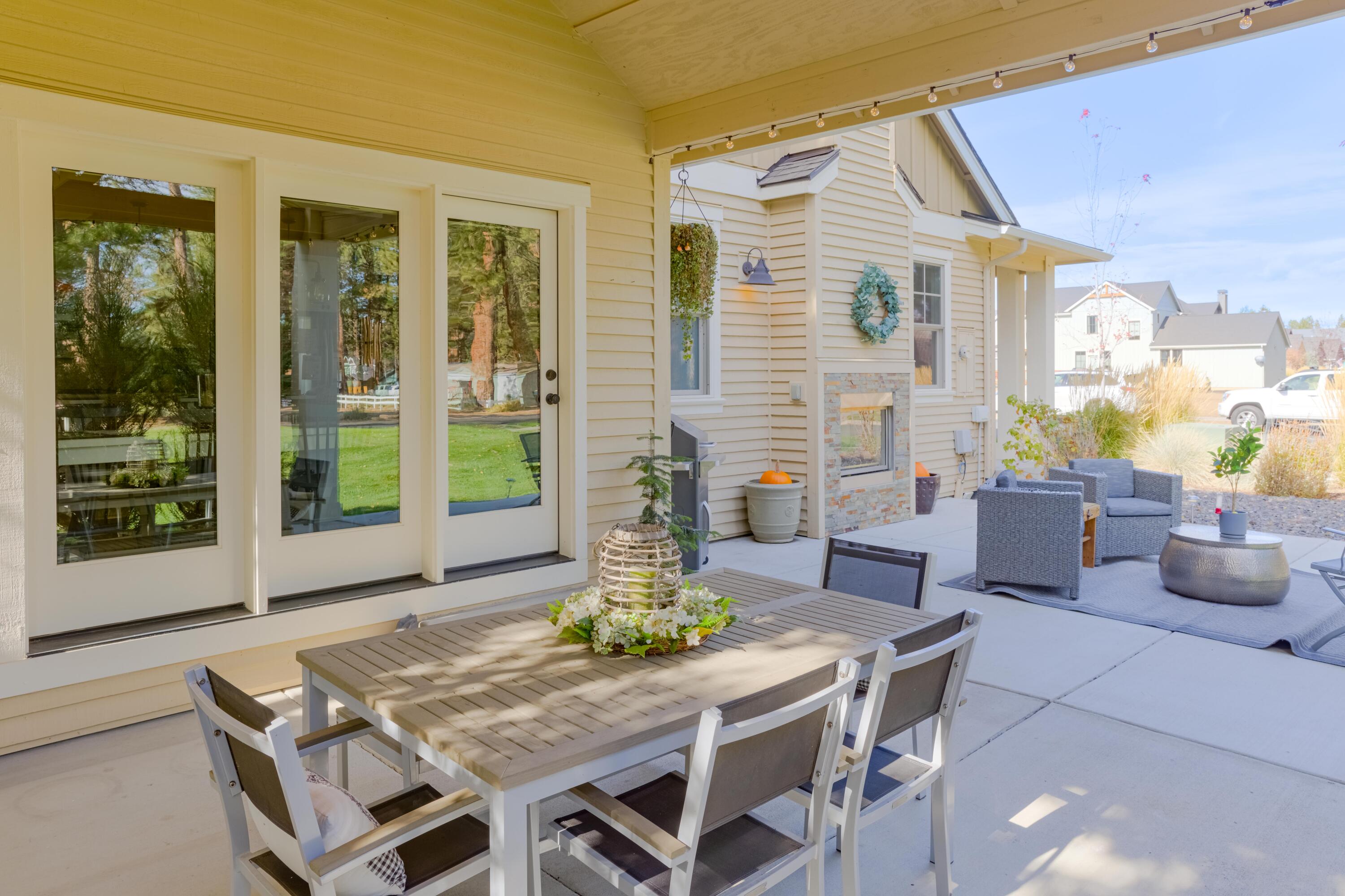 Pine Meadow Vill - Residential