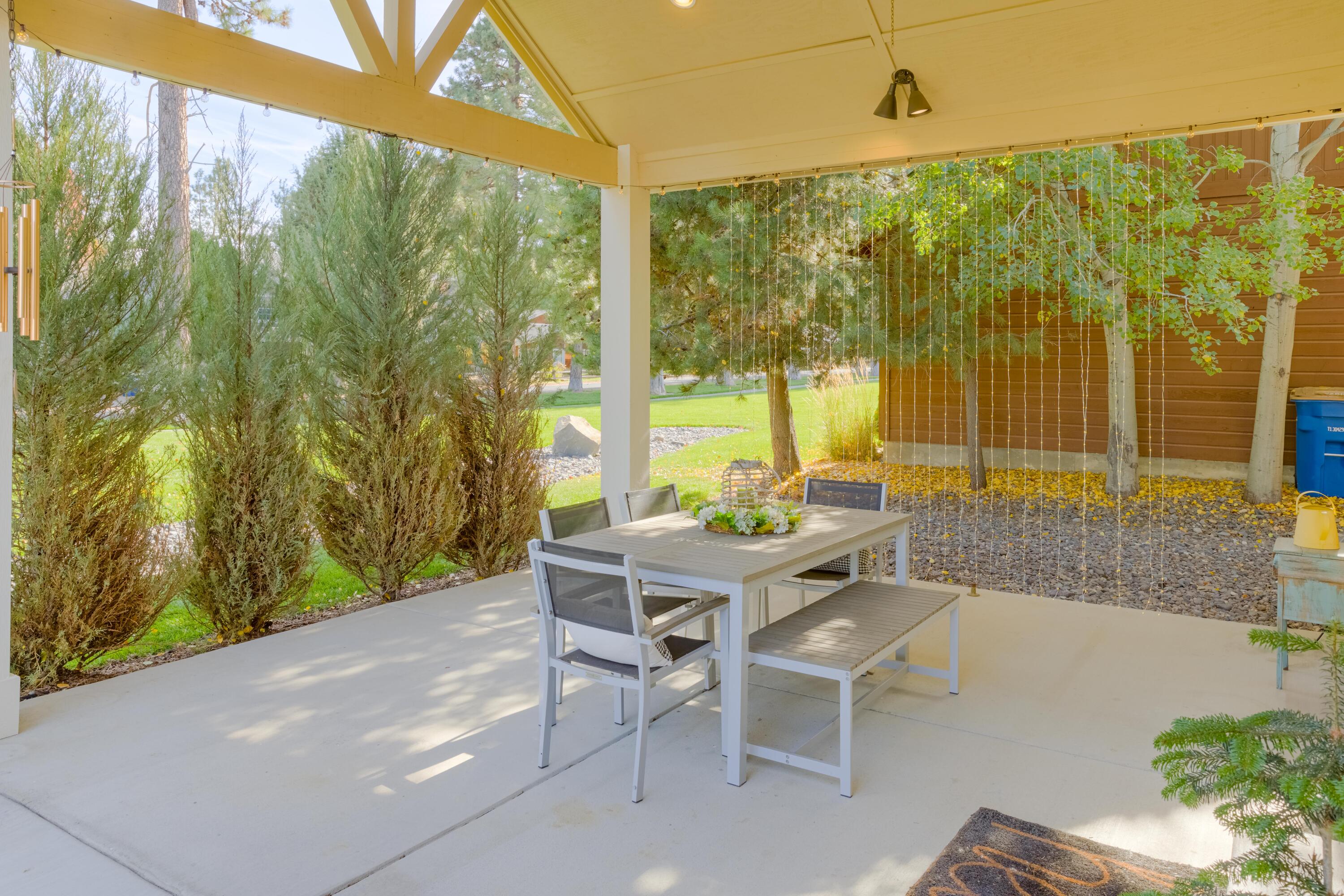 Pine Meadow Vill - Residential