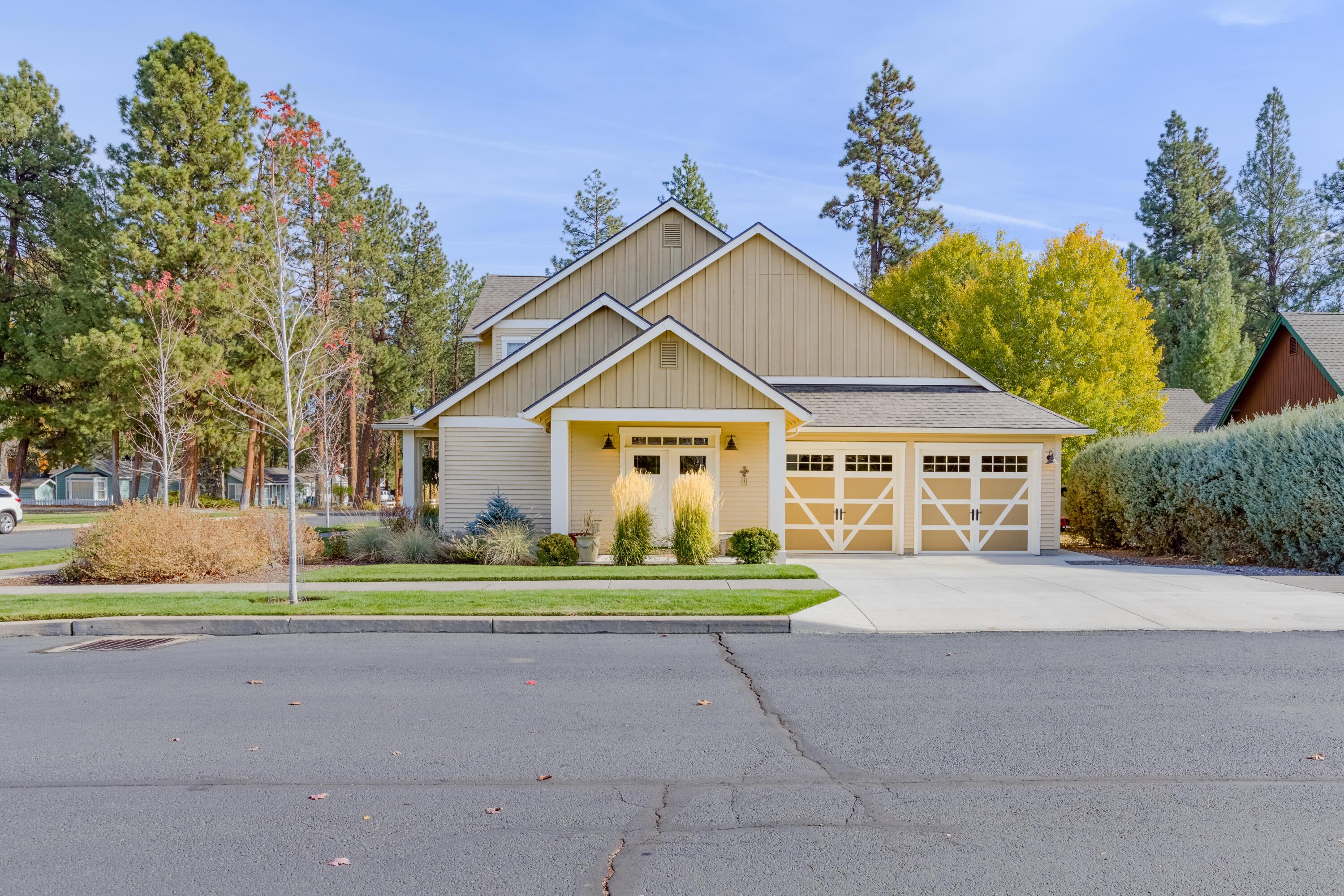 Pine Meadow Vill - Residential