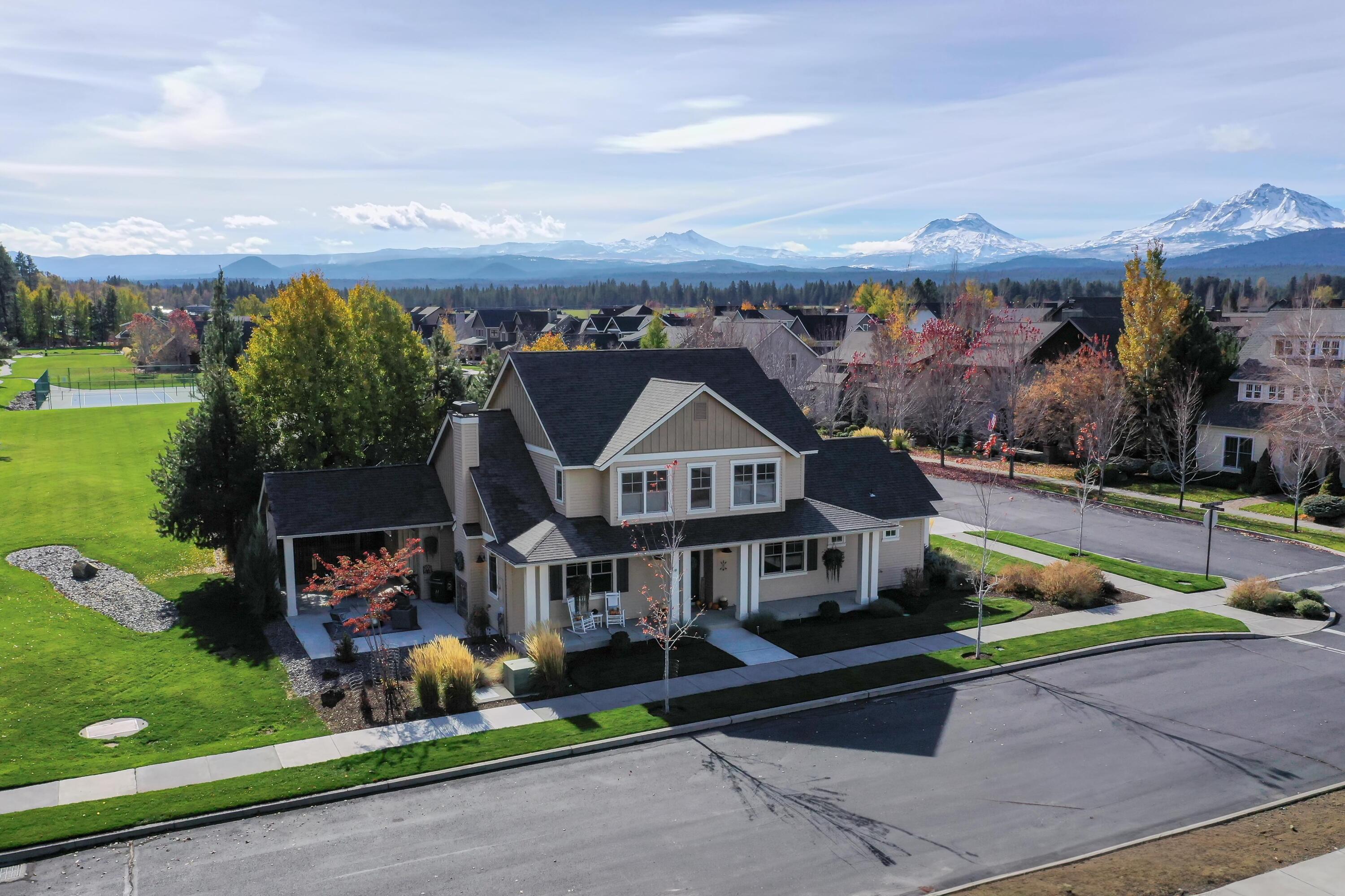 Pine Meadow Vill - Residential