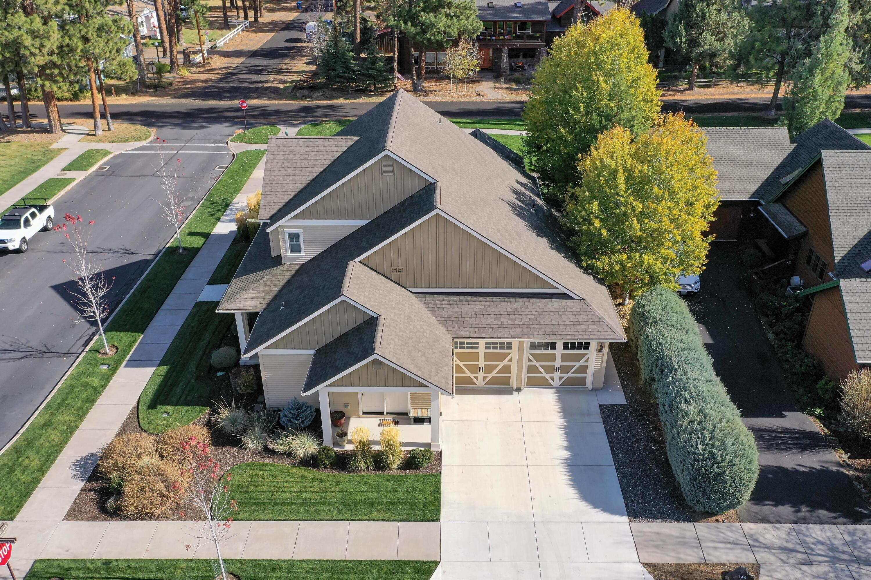 Pine Meadow Vill - Residential