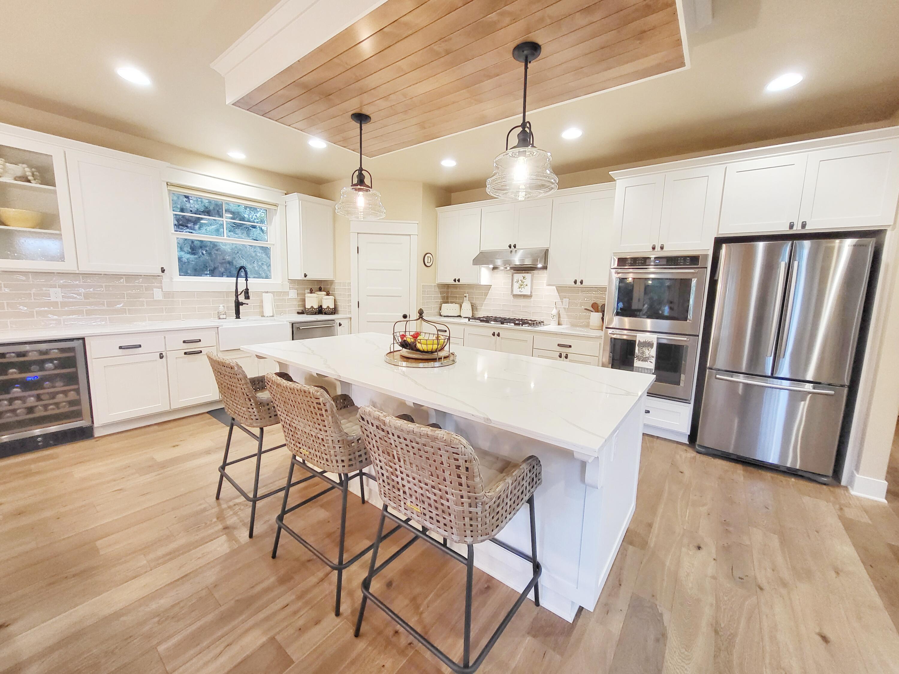 Pine Meadow Vill - Residential