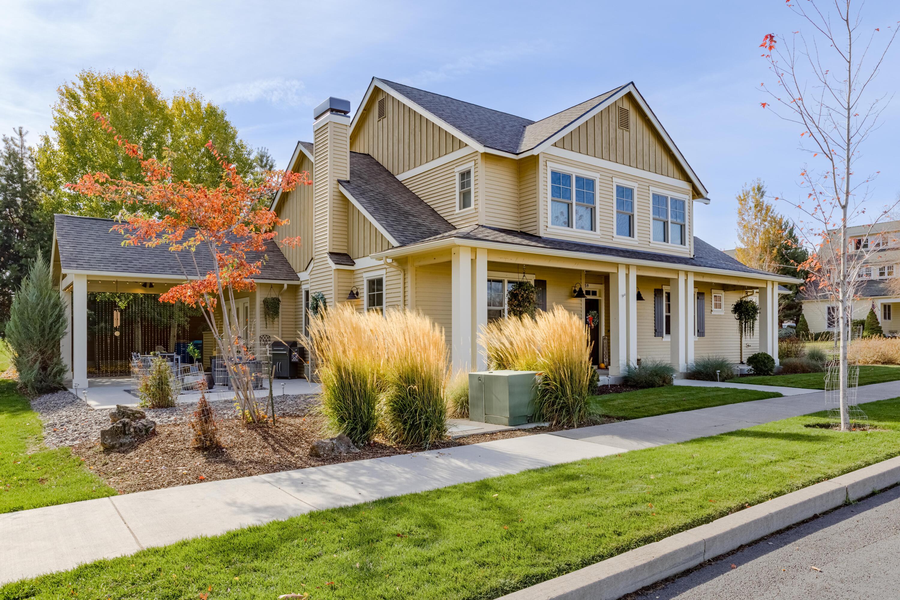 Pine Meadow Vill - Residential