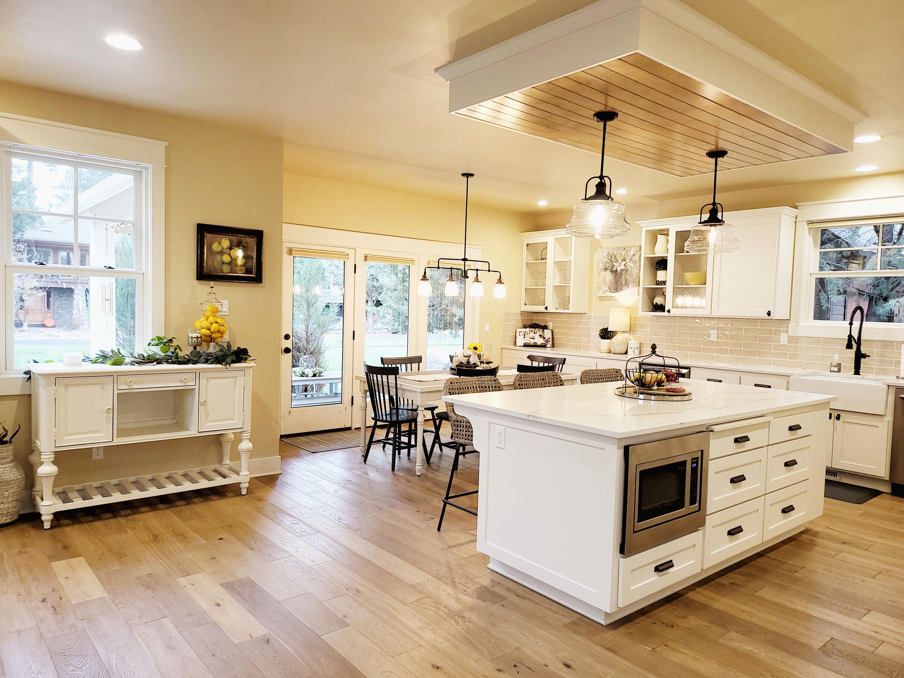 Pine Meadow Vill - Residential