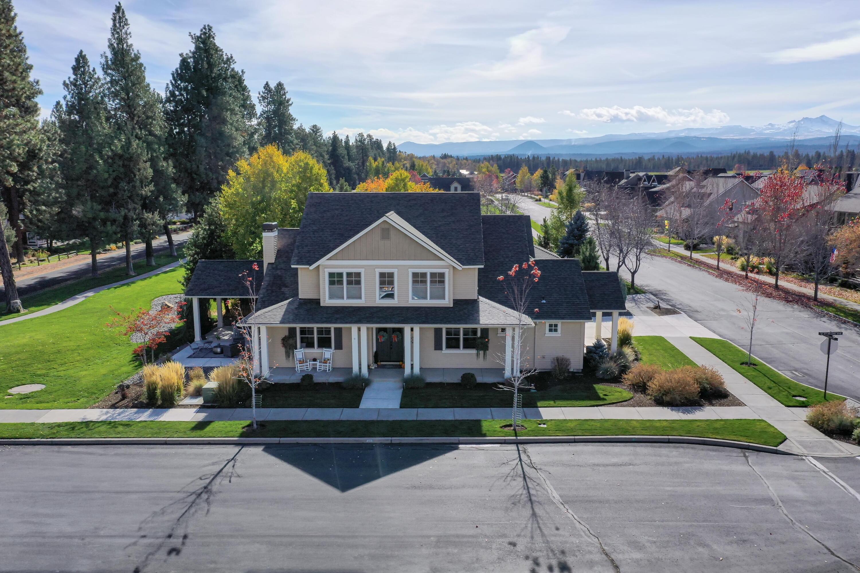 Pine Meadow Vill - Residential