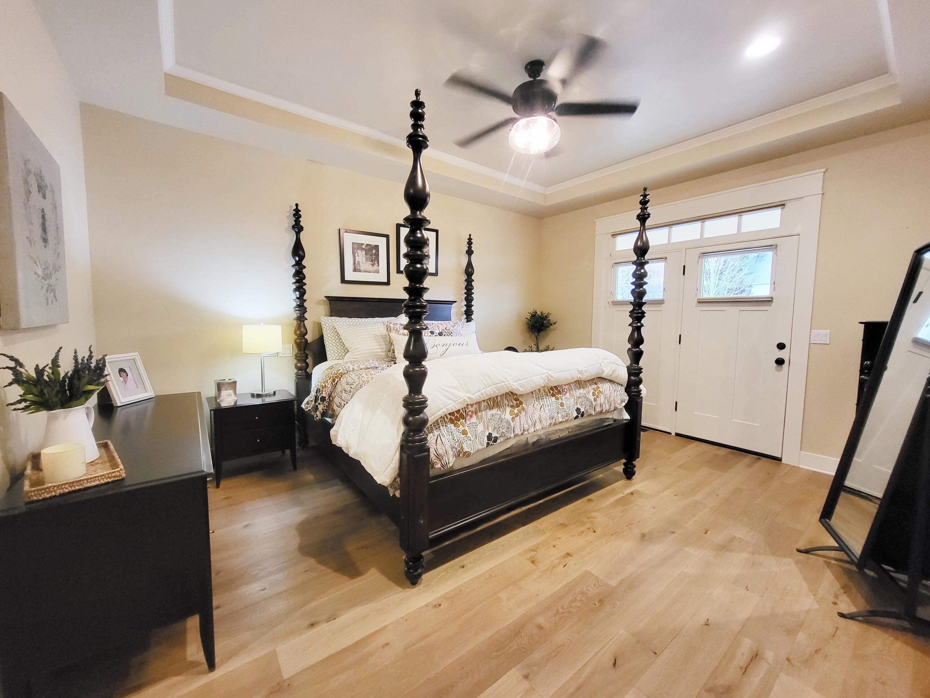 Pine Meadow Vill - Residential