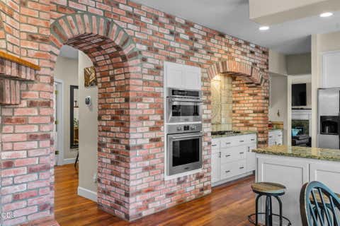 Tiny photo for 1581 NW City Heights Drive, Bend, OR 97703 (MLS # 220227098)