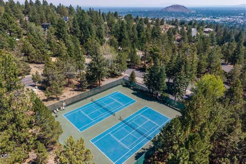 Tiny photo for 1581 NW City Heights Drive, Bend, OR 97703 (MLS # 220227098)